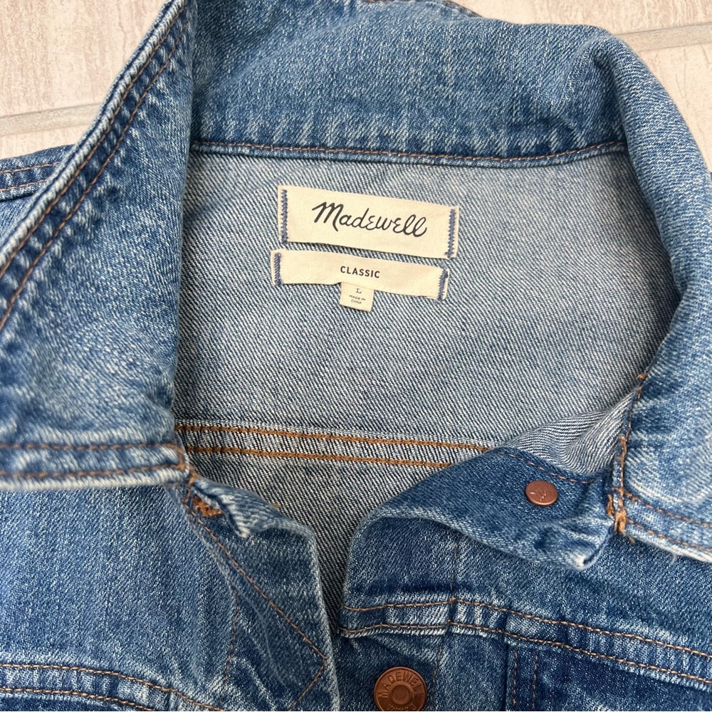 Madewell Medium Blue Denim Jacket with Copper Buttons - Picture 4 of 4